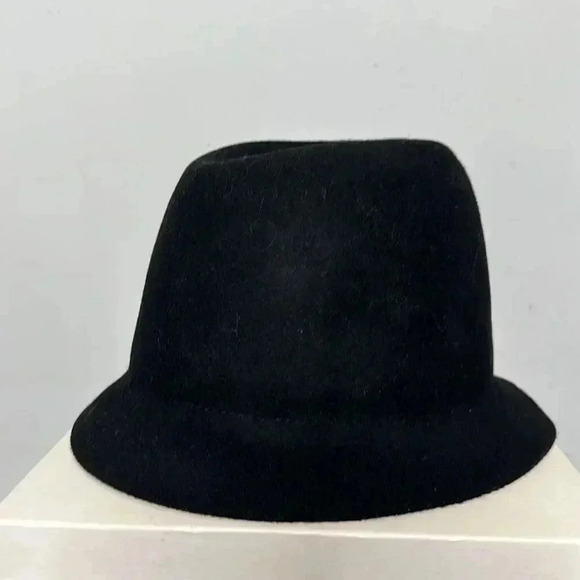 H&M Black Hat - Picture 4 of 5